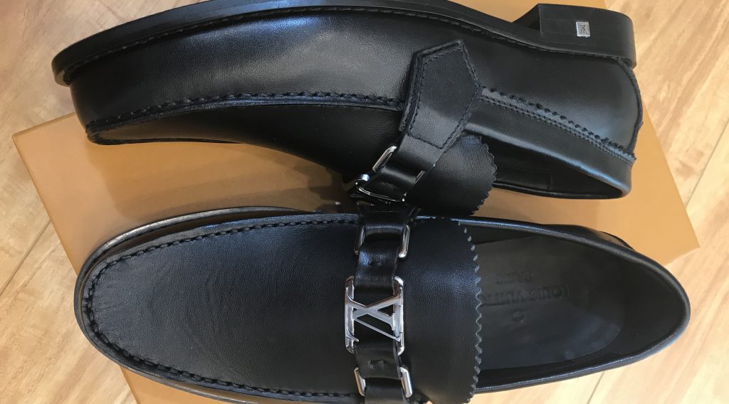 539588b813e2f4bcadf3 1024x568 - Gi&agrave;y Nam Louis Vuitton Si&ecirc;u Cấp MSLV0077