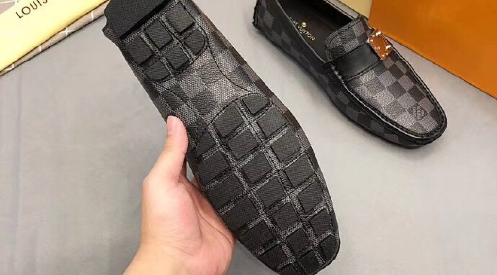 85adbaa4610c8552dc1d 1024x568 - Gi&agrave;y Nam Louis Vuitton Si&ecirc;u Cấp - MS0002
