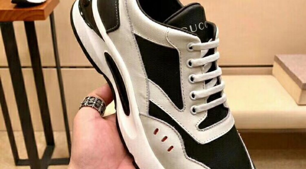 908e74e3c38e24d07d9f 1024x568 - Gi&agrave;y Nam Gucci Si&ecirc;u Cấp MSGC0078