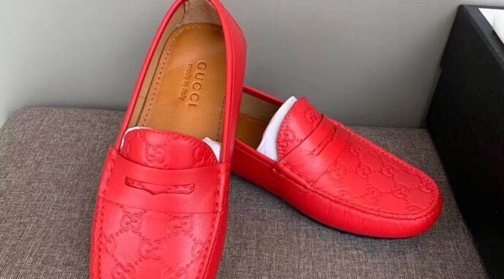 9c6dbc6865c0819ed8d1 1024x568 - Gi&agrave;y nam Louis Vuitton si&ecirc;u cấp MSLV0005