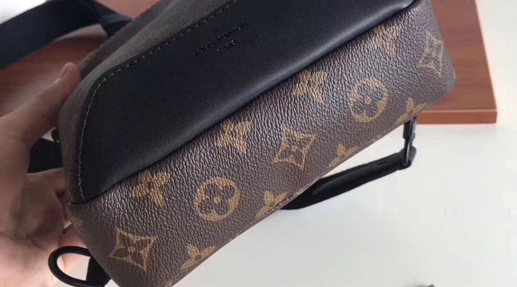 9f46491e7242951ccc53 1024x568 - T&uacute;i Nam Louis Vuitton Si&ecirc;u Cấp MSLV0069