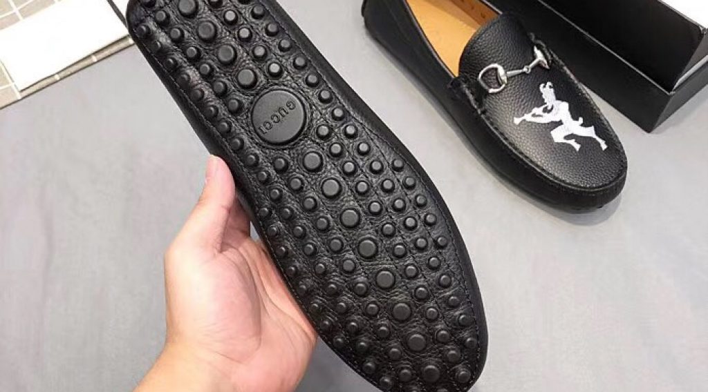 a56a96fd5051b40fed40 1024x568 - Gi&agrave;y Nam Gucci Si&ecirc;u Cấp MSGC0028
