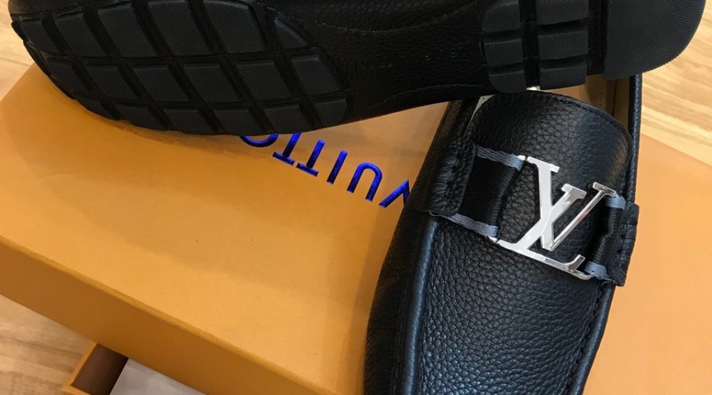 b9d1699f57ddb083e9cc 1024x568 - Gi&agrave;y Nam Louis Vuitton Si&ecirc;u Cấp MSLV0039