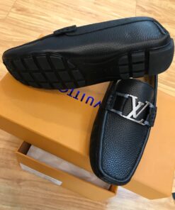 Giày Nam Louis Vuitton Siêu Cấp MSLV0039 b9d1699f57ddb083e9cc 247x296 - Giày Nam Louis Vuitton Siêu Cấp MSLV0039