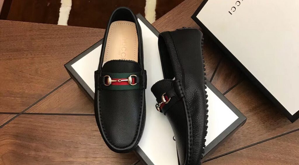 bf50ad7c75d4918ac8c5 1024x568 - Gi&agrave;y Nam Gucci Si&ecirc;u Cấp MSGC0023