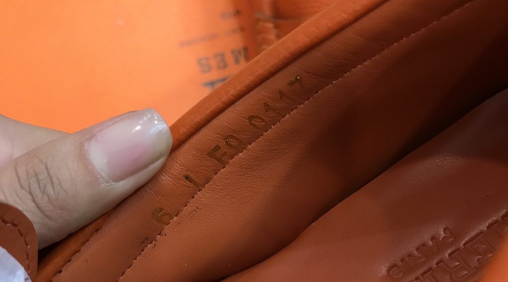d2097261823a65643c2b 1024x568 - Gi&agrave;y Nam Hermes Si&ecirc;u Cấp MSHM0041