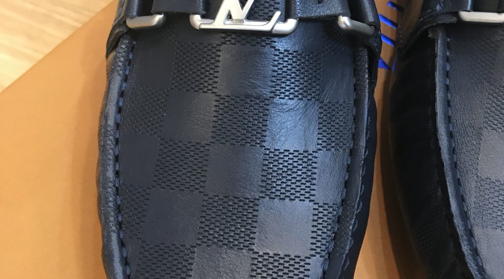 d4043aaea2f445aa1ce5 1024x568 - Gi&agrave;y nam Louis Vuitton Si&ecirc;u Cấp MSLV0074