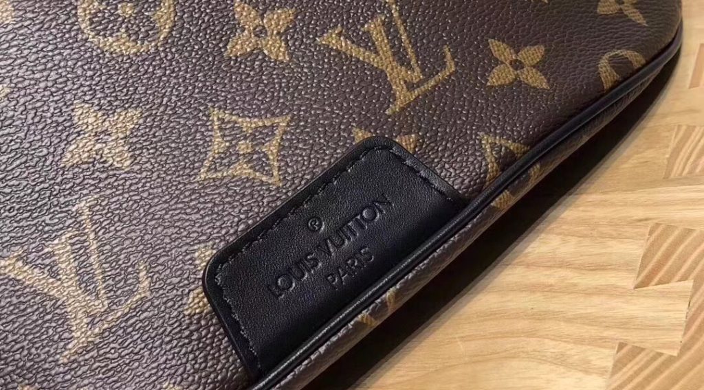 f8af63c77c779829c166 1024x568 - V&iacute; Nam Louis Vuitton Si&ecirc;u Cấp MSLV0032