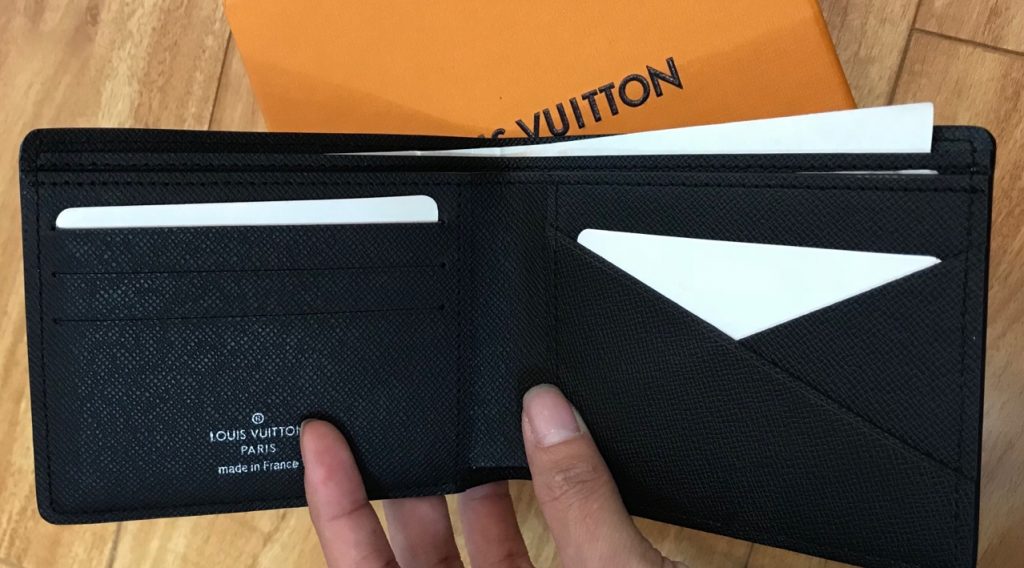 ff78493ebd735a2d0362 1024x568 - V&iacute; Nam Louis Vuitton Si&ecirc;u Cấp MSLV0050