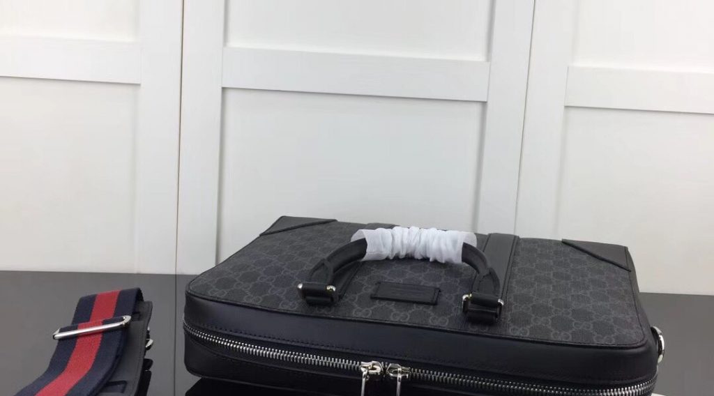 Túi Xách Nam Gucci Siêu Cấp 0432a689a84c4f12165d 1024x568 - Túi Xách Nam Gucci Siêu Cấp MSGC0099