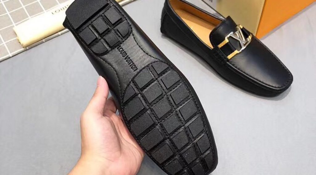 0607fc110edce982b0cd 1024x568 - Gi&agrave;y Nam Louis Vuitton Si&ecirc;u Cấp  MSLV0105