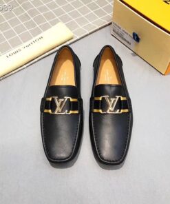 Giày Nam Louis Vuitton Siêu Cấp MSLV0105 0f2ba03a52f7b5a9ece6 247x296 - Giày Nam Louis Vuitton Siêu Cấp MSLV0105