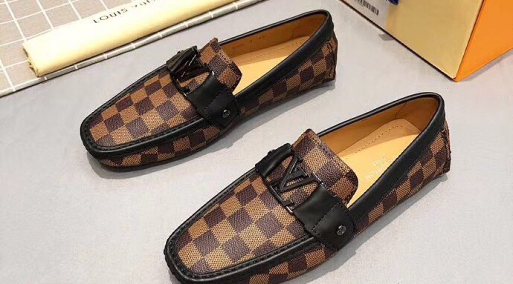 44e6950718caff94a6db 1024x568 - Gi&agrave;y Nam Louis Vuitton Si&ecirc;u Cấp MSLV0103