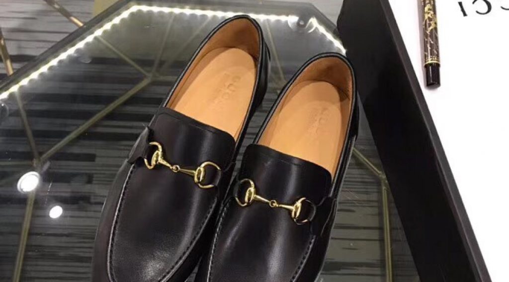 61cba1db3a3cdd62842d 1024x568 - Gi&agrave;y Nam Gucci Si&ecirc;u Cấp MSGC0114