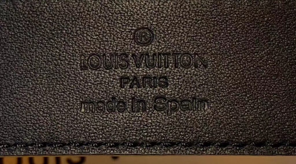67af6c8fe10d06535f1c 1024x568 - Thắt Lưng Nam Louis Vuitton Si&ecirc;u Cấp MSLV0121