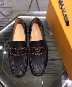Giày Nam Louis Vuitton Siêu Cấp MSLV0110 70f085871c60fb3ea271 247x296 - Giày Nam Louis Vuitton Siêu Cấp MSLV0110