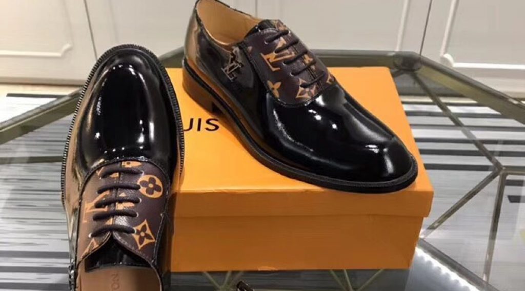 80af0d6d978a70d4299b 1024x568 - Gi&agrave;y Nam Louis Vuitton Si&ecirc;u Cấp MSLV0109