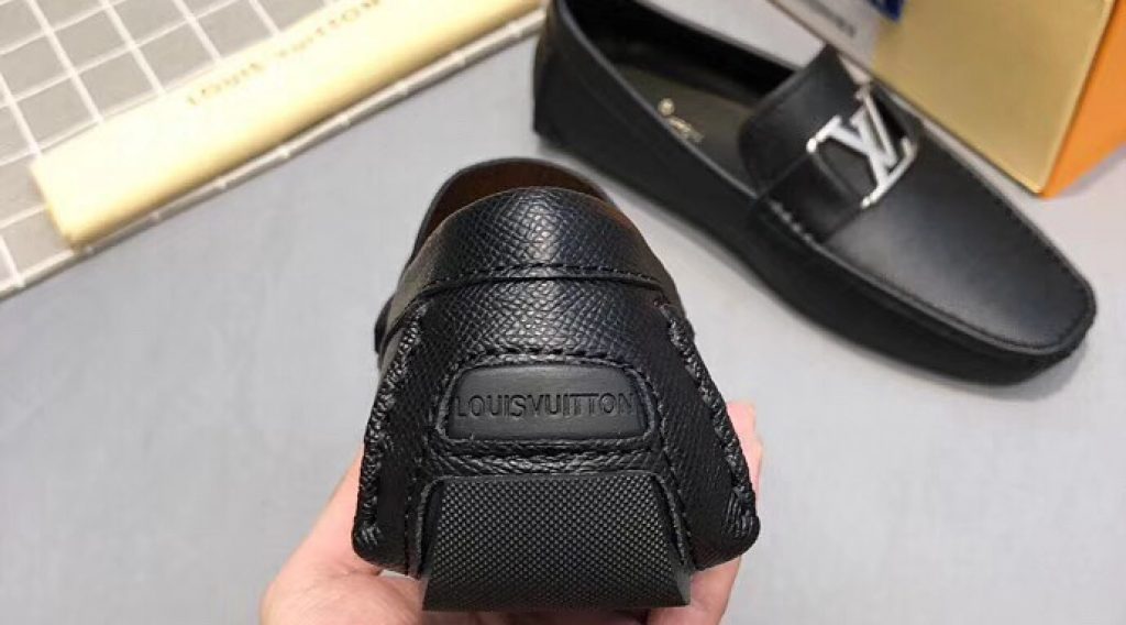 89759caf6f62883cd173 Copy 1024x568 - Gi&agrave;y Nam Louis Vuitton Si&ecirc;u Cấp MSLV0107