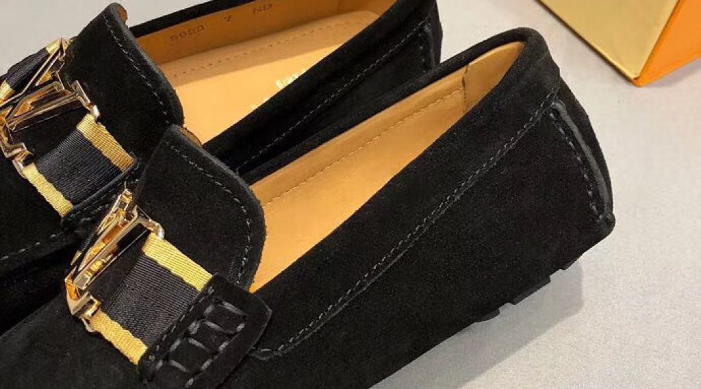 b8bc6563e8ae0ff056bf 1024x568 - Gi&agrave;y Nam Louis Vuitton Si&ecirc;u Cấp MSLV0104