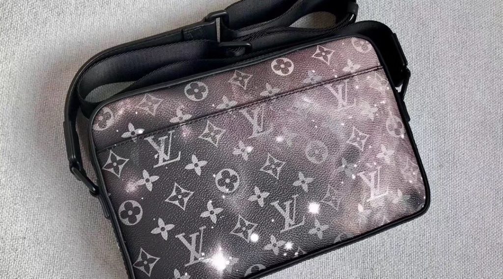 Túi Xách Nam Louis Vuitton Siêu Cấp cad17881d8e43eba67f5 1024x568 - Túi Xách Nam Louis Vuitton Siêu Cấp MSLV0129