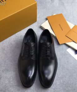 Giày Nam Louis Vuitton Siêu Cấp MSLV0128 e11676c4d6a130ff69b0 247x296 - Giày Nam Louis Vuitton Siêu Cấp MSLV0128