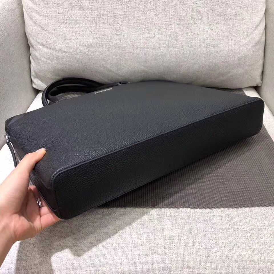 03a274592c41d11f8850 - T&Uacute;I X&Aacute;CH NAM BURBERRY SI&Ecirc;U CẤP TXNBBR1120