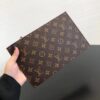 27f3e6a5d09f2dc1748e 100x100 - Túi xách nam Louis Vuitton Siêu Cấp TXNLV1137