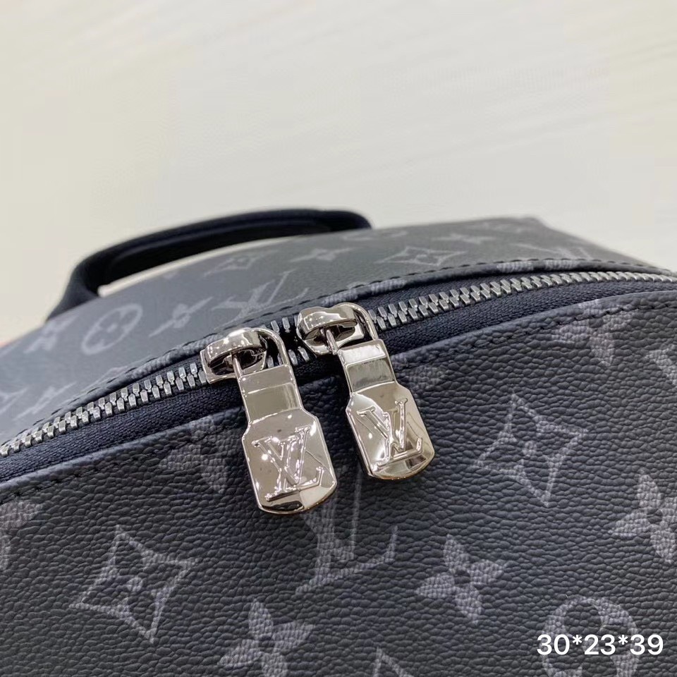 80c1083a3e00c35e9a11 - T&uacute;i x&aacute;ch nam Louis Vuitton Si&ecirc;u Cấp TXNLV1136