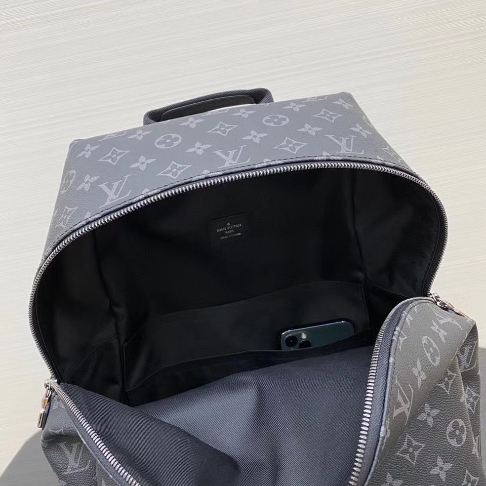 aa5e84a7b29d4fc3168c - T&uacute;i x&aacute;ch nam Louis Vuitton Si&ecirc;u Cấp TXNLV1136