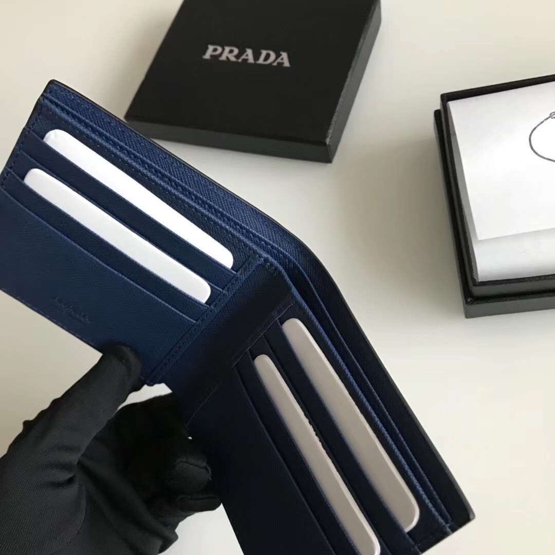 bc3eacf4caec37b26efd - VÍ NAM PRADA SIÊU CẤP VNPD1110 bc3eacf4caec37b26efd - VÍ NAM PRADA SIÊU CẤP VNPD1110
