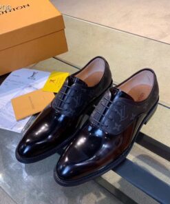 GIÀY NAM LOUIS VUITTON SIÊU CẤP MSLV1093 ca6dd8541d45e01bb954 247x296 - GIÀY NAM LOUIS VUITTON SIÊU CẤP MSLV1093