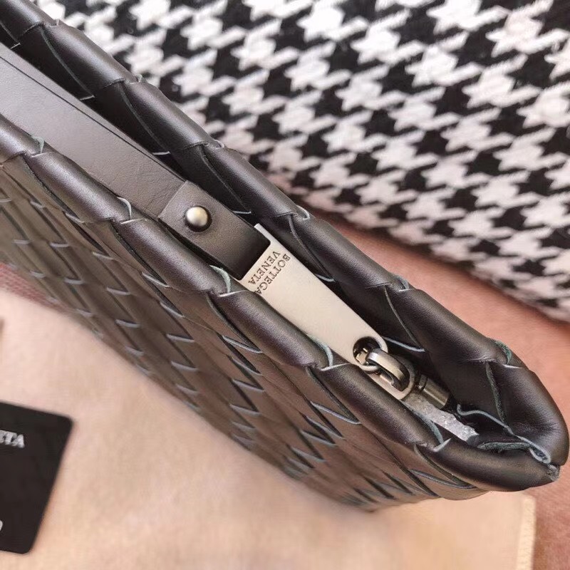 2d2fb255d9cf24917dde - T&uacute;i x&aacute;ch nam Bottega Veneta Si&ecirc;u Cấp TXNSC1162