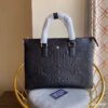 476933641932e56cbc23 100x100 - Túi đeo chéo Gucci Siêu Cấp TNGC1199