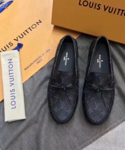 Giày nam Louis Vuitton Siêu Cấp MSLV1158 9f4038ac4427b979e036 247x296 - Giày nam Louis Vuitton Siêu Cấp MSLV1158
