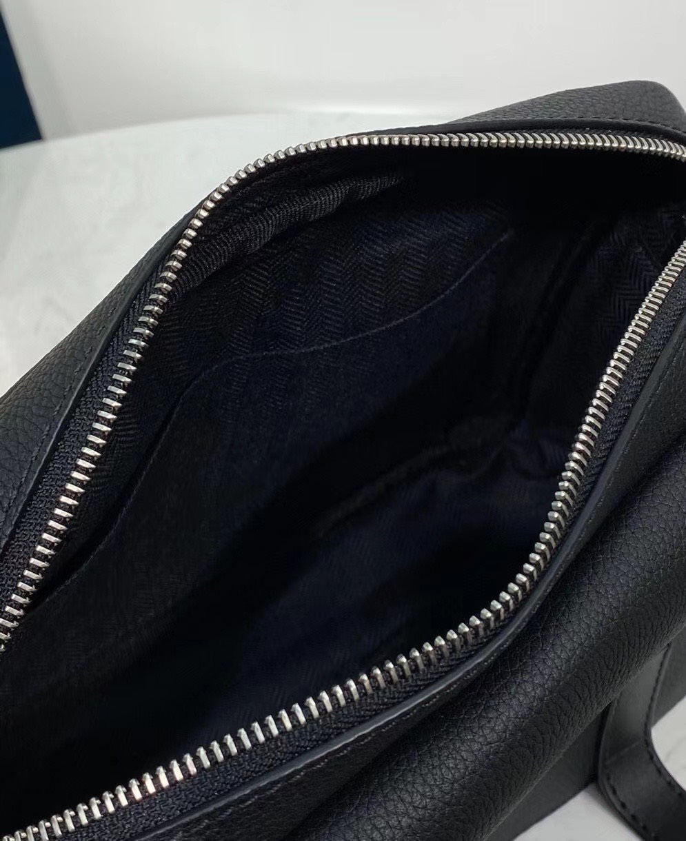 Túi xách nam Loewe siêu cấp 45efe35e38c8c4969dd9 - Túi xách nam Loewe Siêu Cấp TXNSC1242
