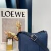 b6eaf2e62970d52e8c61 100x100 - Túi xách nam Loewe Siêu Cấp TXNSC1241