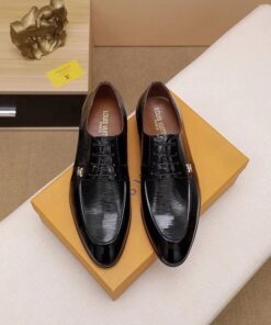 Giày nam Louis Vuitton Siêu Cấp MSLV1331 2f881e8d56bca9e2f0ad 247x296 - Giày nam Louis Vuitton Siêu Cấp MSLV1331