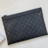 551cf964062cf972a03d 100x100 - Ví nam Louis Vuitton Siêu Cấp VNSC1305