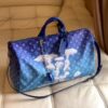 z2071994360561 a1e27ba3e4c77d380e96ab197bb31c37 100x100 - Túi xách nam Louis Vuitton Siêu Cấp TXNSC1353