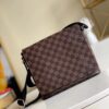 z2126966739933 cbdc2d96c9bd37a15bdf36a94c7ea6f1 100x100 - Túi xách nam Louis Vuitton Siêu Cấp TXNSC1377