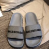 z2160367824599 87ad2dded6fcdca8aa3cf1d9216b2926 100x100 - Dép nam Balenciaga Siêu cấp DNSC1413