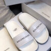 z2160443133026 010152b5d736d3bf4745b9bb3ee46174 1 100x100 - Dép nam Balenciaga Siêu cấp DNSC1413