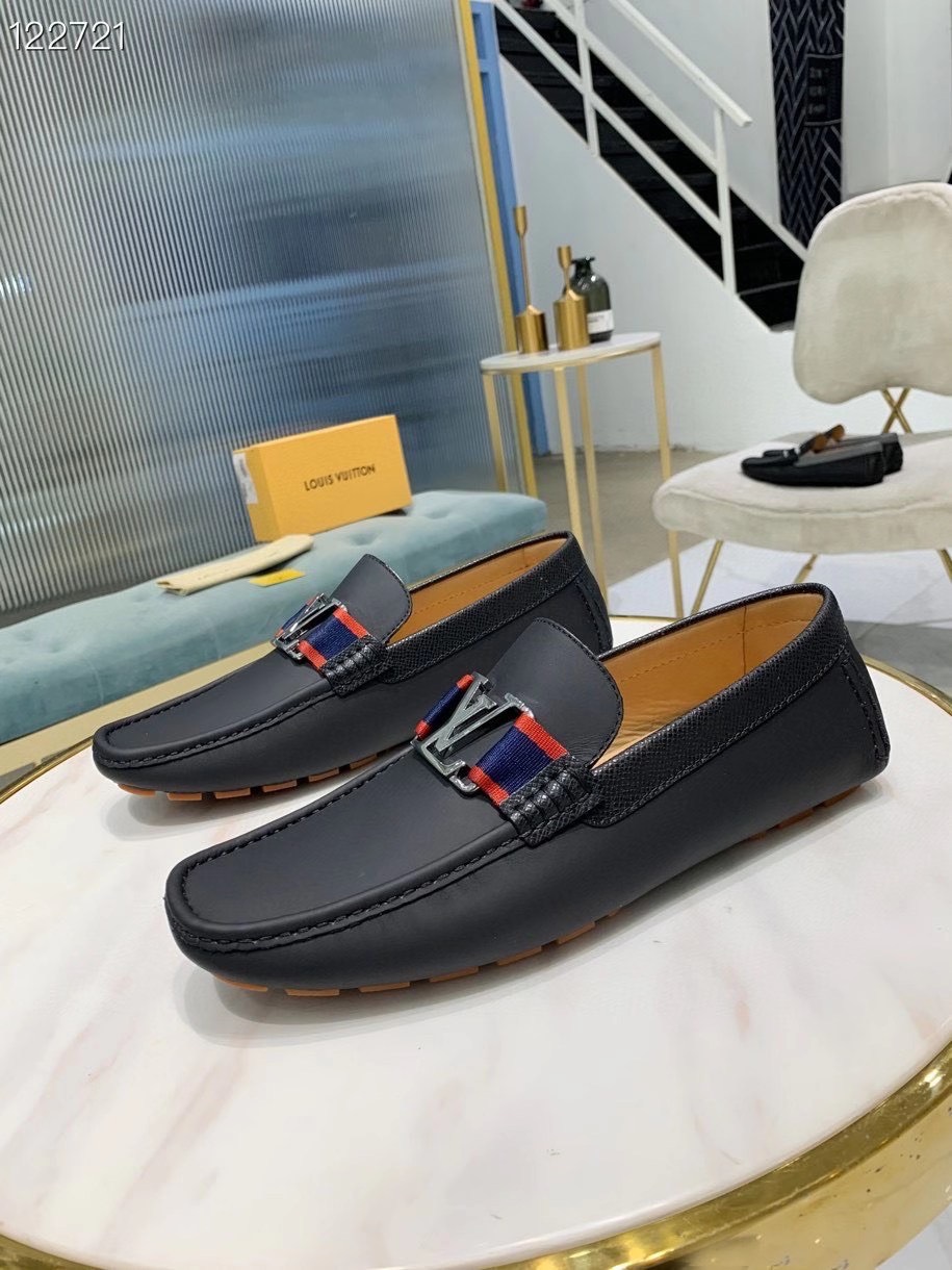 z2184888252375 bd01511a72a5268bba381d40c0972674 - Gi&agrave;y nam Louis Vuitton si&ecirc;u cấp MSSC1451