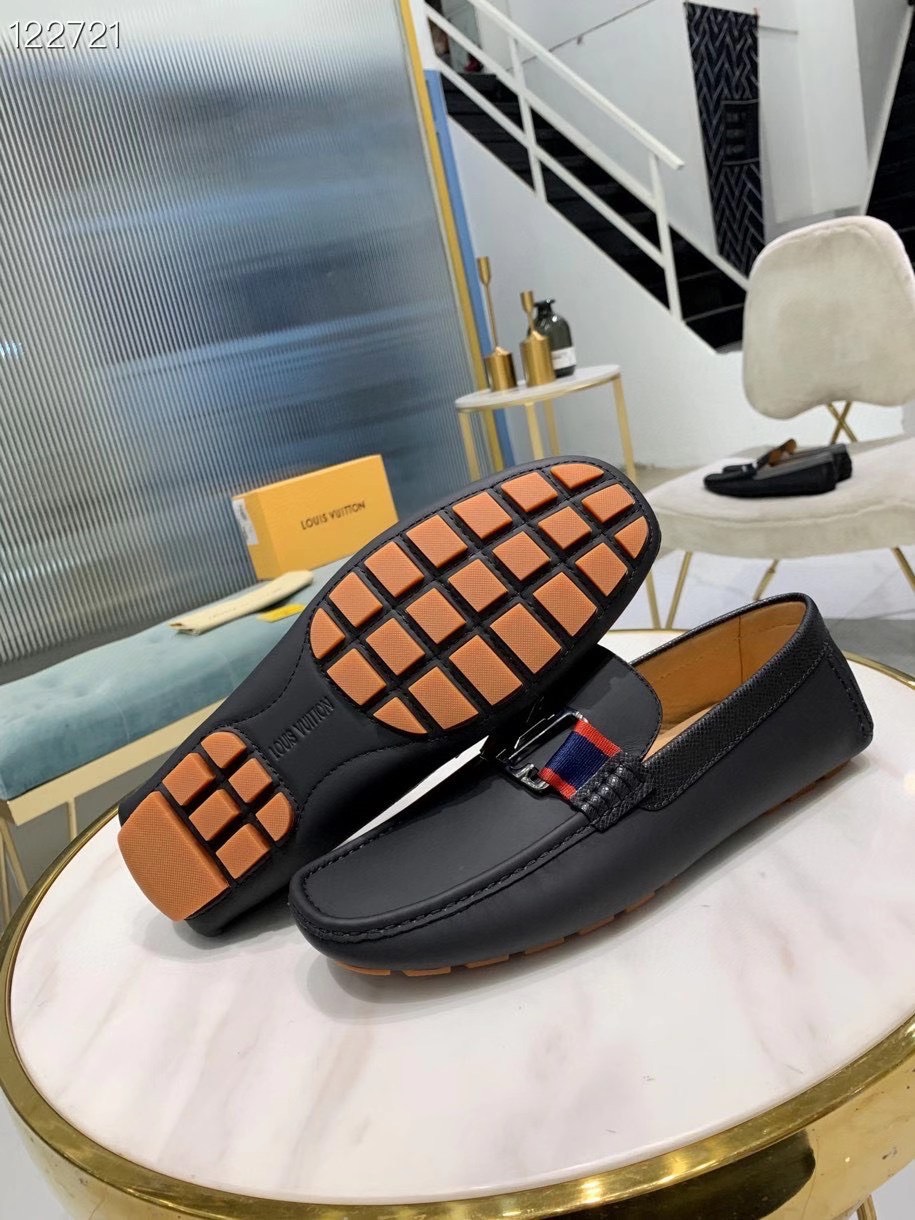 z2184888252389 ca4336cfe01c0eebaf702a5852651f52 - Gi&agrave;y nam Louis Vuitton si&ecirc;u cấp MSSC1451