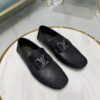 z2184888865399 a633cc12c6cd7efd1348e9264e4727a9 100x100 - Giày nam Louis Vuitton siêu cấp MSSC1454