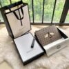 z2213464527507 ca53aaa5df62308307dfa274d74333dc 100x100 - Ví nam Gucci siêu cấp MSSC1501