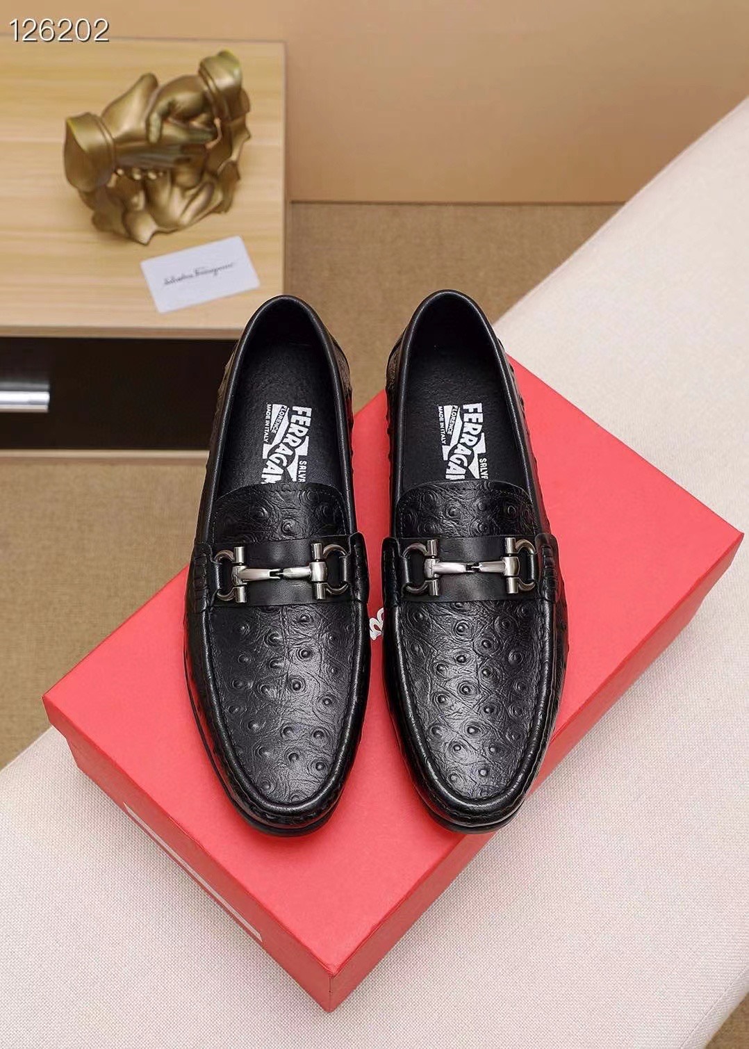 z2226517673027 6839ed4fc4ead9667b1e2711d2f29847 - Gi&agrave;y nam Salvatore Ferragamo si&ecirc;u cấp MSSC1516