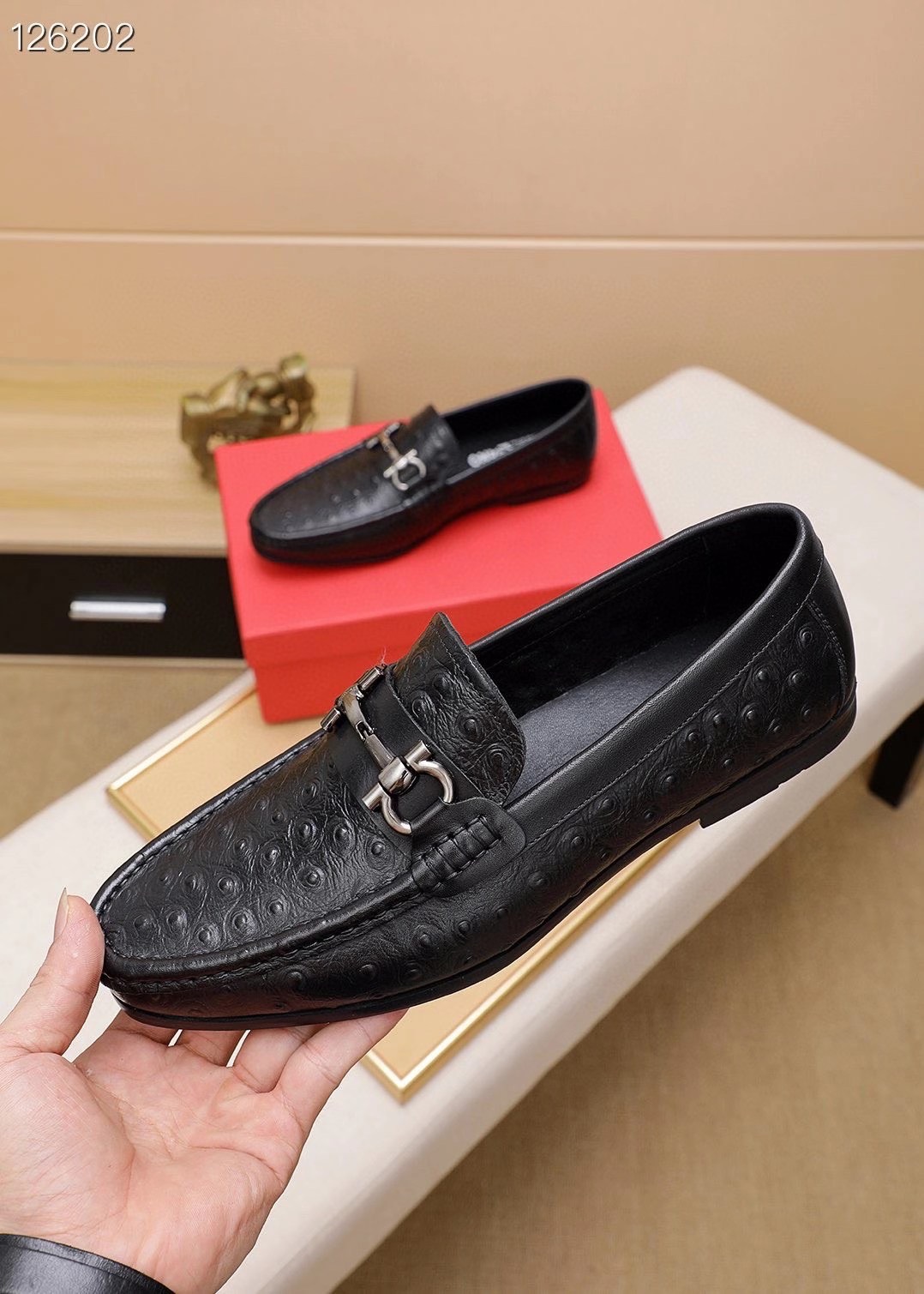 Giày nam Salvatore Ferragamo siêu cấp MSSC1516 z2226517673063 7e8cc6aacba0a079a865079fc4927cfc 510x714 - Giày nam Salvatore Ferragamo siêu cấp MSSC1516