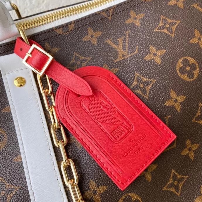 z2246898807757 4dd6e3b2823fff20aac2b688205501bc - T&uacute;i x&aacute;ch nam Louis Vuitton si&ecirc;u cấp TXSC1532