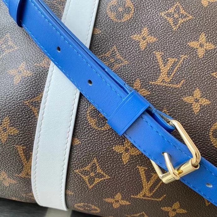 z2246898809045 a40f9ddbca1162a288fe5161d393cc58 - T&uacute;i x&aacute;ch nam Louis Vuitton si&ecirc;u cấp TXSC1532
